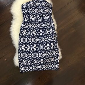 EUC Banana Republic Fun Print Strapless 👗❗️SALE❗️